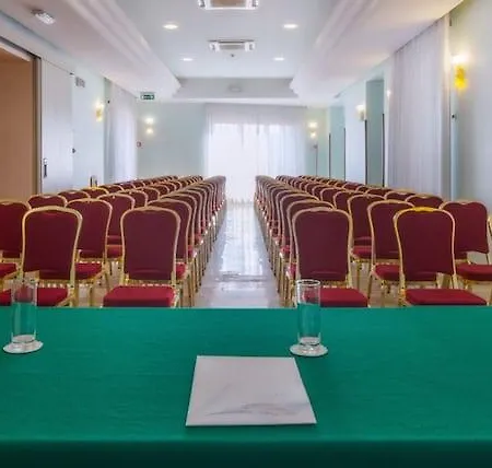 Astura Palace Hotel 4*