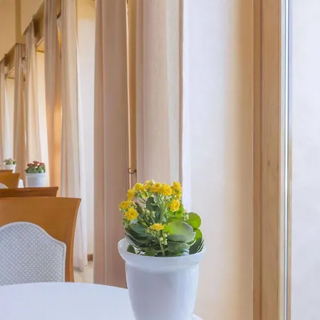 Astura Palace Hotel 4*