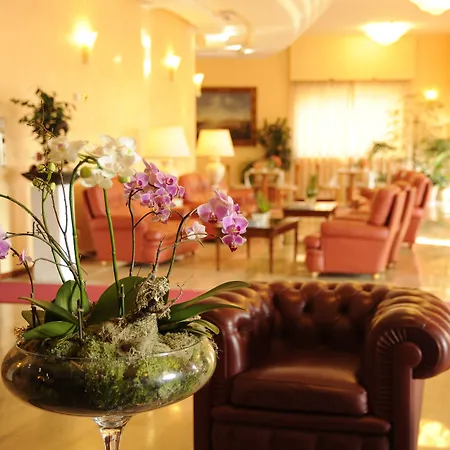 Astura Palace Hotel 4*
