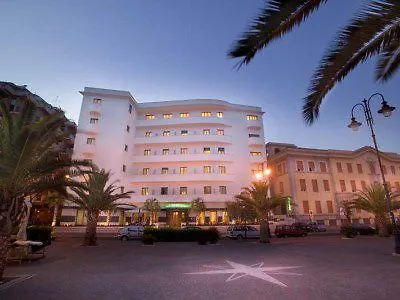 Astura Palace 4*