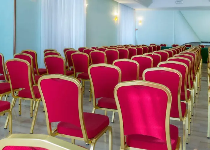 Astura Palace Hotel 4*