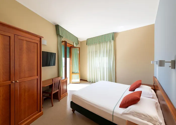 Astura Palace 4*